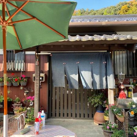 Tsugoe's House Villa / Vacation STAY 74618 Saijo Esterno foto